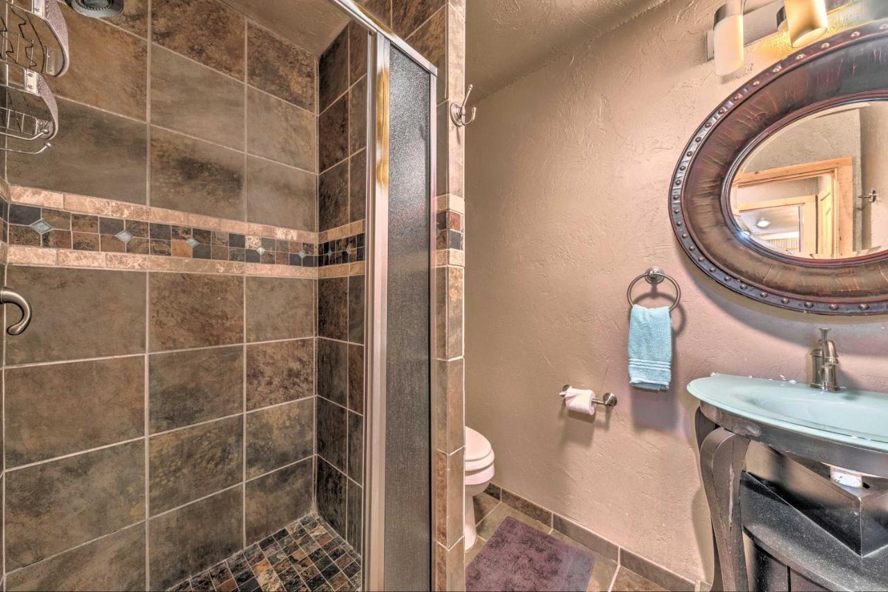 Spacious Ruidoso Home With Hot Tub And Fireplaces Exterior foto