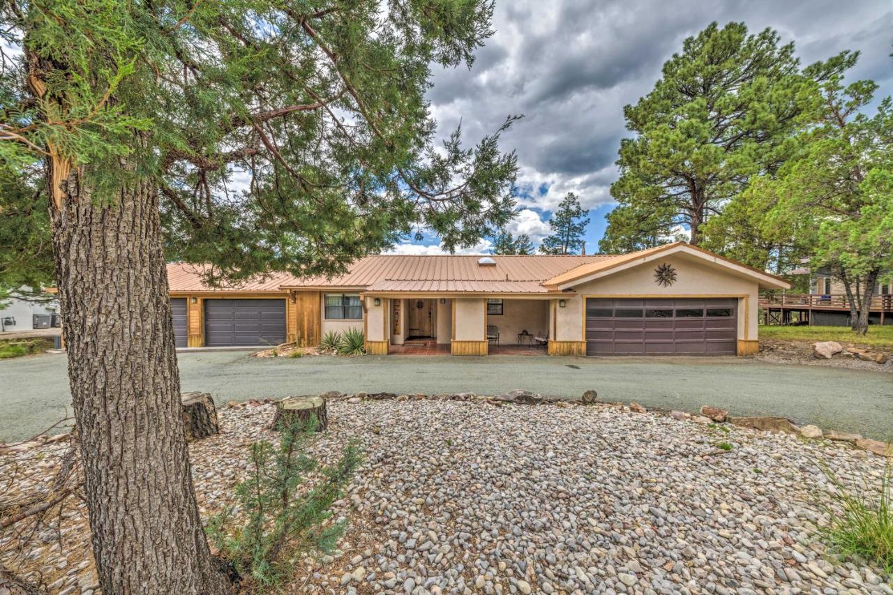 Spacious Ruidoso Home With Hot Tub And Fireplaces Exterior foto